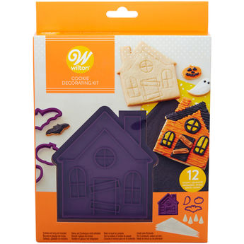 Achat en ligne Kit biscuit maison hantée d´Halloween : 4 emporte-pièces, 4 poches à douilles et 4 douilles - Wilton