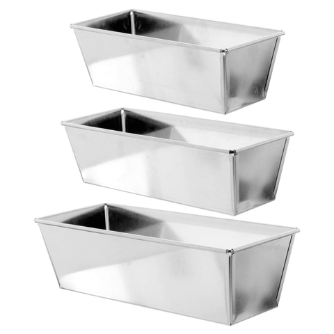 Moule à cake en fer blanc 8/9 parts 24 cm - Alice Délice