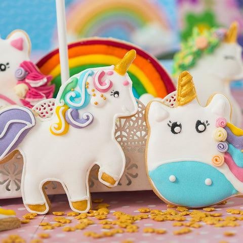 Kit 2 emporte-pièces en plastique : Licorne - Décora