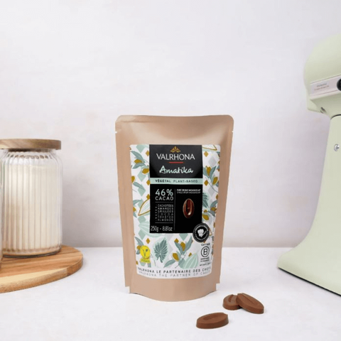 Chocolat à pâtisser lait vegan Amatika 46% 250 gr - Valrhona